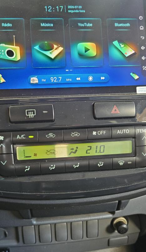TOYOTA Hilux Caminhonete 2.7 16V 4P SRV FLEX 4X4  CABINE DUPLA AUTOM�TICO, Foto 13