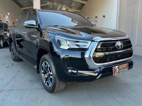 TOYOTA Hilux Caminhonete 2.8 16V 4P SRX DIESEL CABINE DUPLA, Foto 1