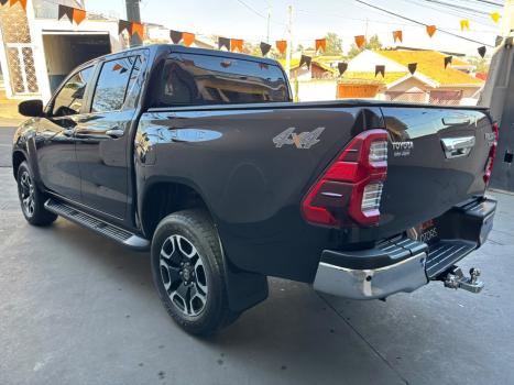 TOYOTA Hilux Caminhonete 2.8 16V 4P SRX DIESEL CABINE DUPLA, Foto 6