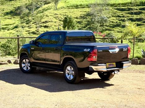 TOYOTA Hilux Caminhonete 2.8 16V SRV 4X4 DIESEL CABINE DUPLA AUTOM�TICO, Foto 5