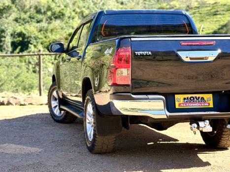 TOYOTA Hilux Caminhonete 2.8 16V SRV 4X4 DIESEL CABINE DUPLA AUTOM�TICO, Foto 7