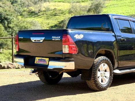 TOYOTA Hilux Caminhonete 2.8 16V SRV 4X4 DIESEL CABINE DUPLA AUTOM�TICO, Foto 9
