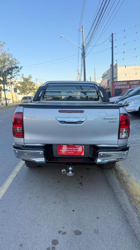 TOYOTA Hilux Caminhonete 2.7 16V 4P SRV FLEX CABINE DUPLA AUTOM�TICO, Foto 6