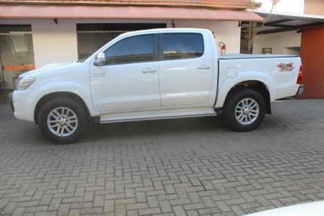 TOYOTA Hilux Caminhonete 3.0 16V 4P 4X4 SRV TURBO DIESEL CABINE DUPLA AUTOM�TICO, Foto 11