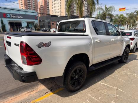 TOYOTA Hilux Caminhonete 2.8 16V 4P SR 4X4 DIESEL CABINE DUPLA AUTOM�TICO, Foto 7