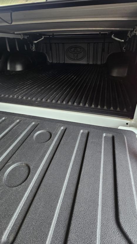 TOYOTA Hilux Caminhonete 2.8 16V SRX PLUS 4X4 TURBO DIESEL CABINE DUPLA AUTOM�TICO, Foto 11