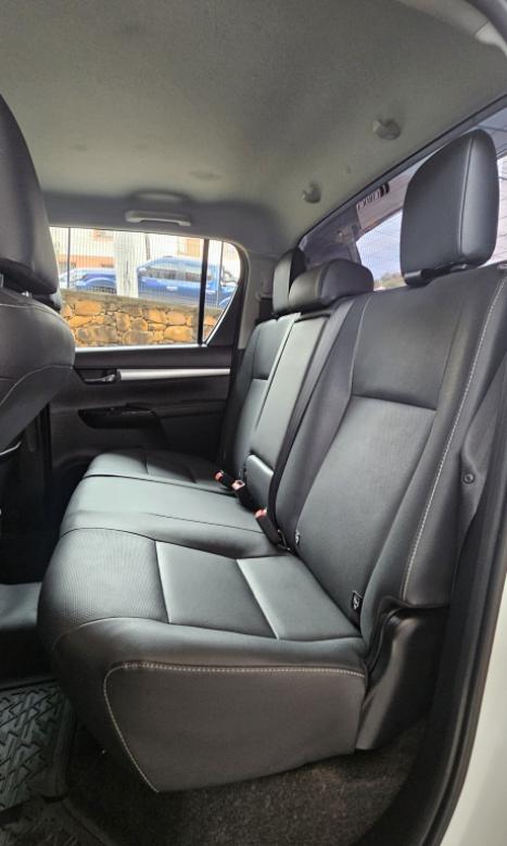 TOYOTA Hilux Caminhonete 2.8 16V SRX PLUS 4X4 TURBO DIESEL CABINE DUPLA AUTOM�TICO, Foto 12