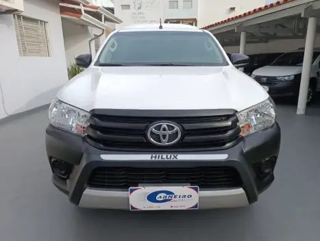 TOYOTA Hilux Caminhonete 2.8 4X4 DIESEL CABINE SIMPLES, Foto 3