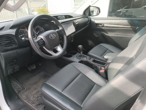 TOYOTA Hilux Caminhonete 2.8 4X4 DIESEL CABINE SIMPLES, Foto 9