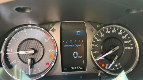 TOYOTA Hilux Caminhonete 2.8 16V SRV 4X4 DIESEL CABINE DUPLA AUTOM�TICO, Foto 2