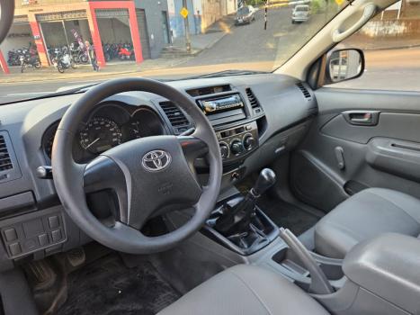 TOYOTA Hilux Caminhonete 3.0 4X4 TURBO DIESEL CABINE SIMPLES, Foto 5