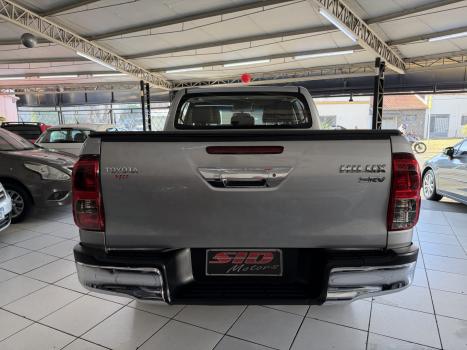 TOYOTA Hilux Caminhonete 2.8 16V SRV 4X4 DIESEL CABINE DUPLA AUTOM�TICO, Foto 4