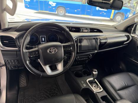 TOYOTA Hilux Caminhonete 2.8 16V SRV 4X4 DIESEL CABINE DUPLA AUTOM�TICO, Foto 7