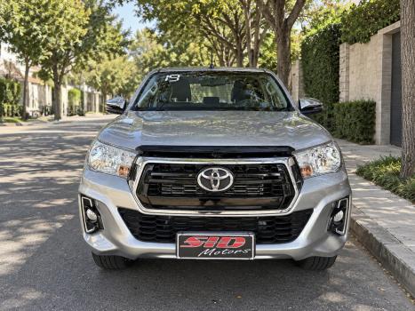 TOYOTA Hilux Caminhonete 2.8 16V SRV 4X4 DIESEL CABINE DUPLA AUTOMÁTICO, Foto 2