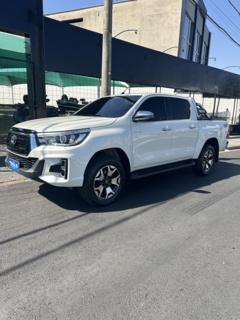 TOYOTA Hilux Caminhonete 2.8 16V SRX 50 ANOS 4X4 TURBO DIESEL CABINE DUPLA AUTOM�TICO, Foto 5