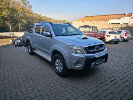TOYOTA Hilux Caminhonete 3.0 16V 4P 4X4 SRV TURBO DIESEL CABINE DUPLA AUTOM�TICO, Foto 1