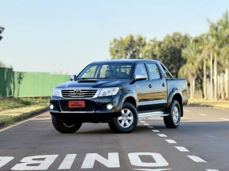TOYOTA Hilux Caminhonete 3.0 4P 4X4 SRV TURBO DIESEL CABINE DUPLA AUTOM�TICO, Foto 2