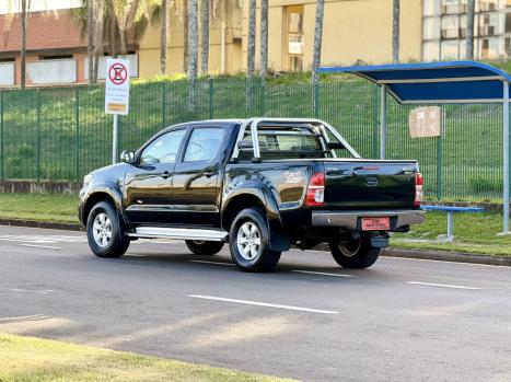TOYOTA Hilux Caminhonete 3.0 4P 4X4 SRV TURBO DIESEL CABINE DUPLA AUTOM�TICO, Foto 6