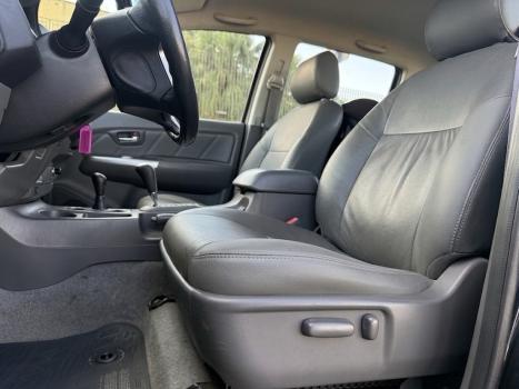 TOYOTA Hilux Caminhonete 3.0 4P 4X4 SRV TURBO DIESEL CABINE DUPLA AUTOM�TICO, Foto 7