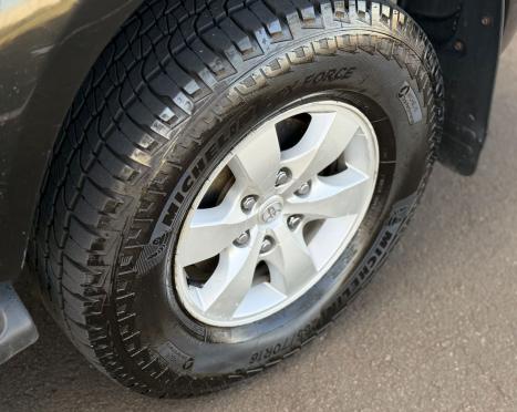 TOYOTA Hilux Caminhonete 3.0 4P 4X4 SRV TURBO DIESEL CABINE DUPLA AUTOM�TICO, Foto 8