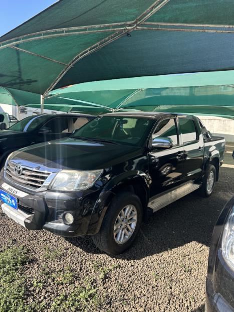 TOYOTA Hilux Caminhonete 2.7 16V 4P SRV FLEX 4X4  CABINE DUPLA AUTOM�TICO, Foto 4