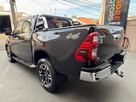 TOYOTA Hilux Caminhonete 2.8 16V SRX 4X4 DIESEL CABINE DUPLA AUTOM�TICO, Foto 7