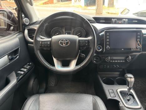 TOYOTA Hilux Caminhonete 2.8 16V SRX 4X4 DIESEL CABINE DUPLA AUTOM�TICO, Foto 16
