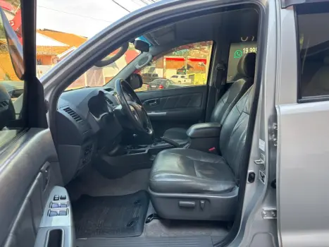 TOYOTA Hilux Caminhonete 3.0 16V 4P 4X4 SRV TURBO DIESEL, Foto 11