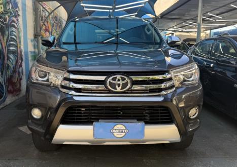 TOYOTA Hilux Caminhonete 2.8 16V 4P SR 4X4 DIESEL CABINE DUPLA AUTOM�TICO, Foto 2