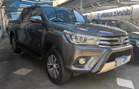 TOYOTA Hilux Caminhonete 2.8 16V 4P SR 4X4 DIESEL CABINE DUPLA AUTOM�TICO, Foto 3