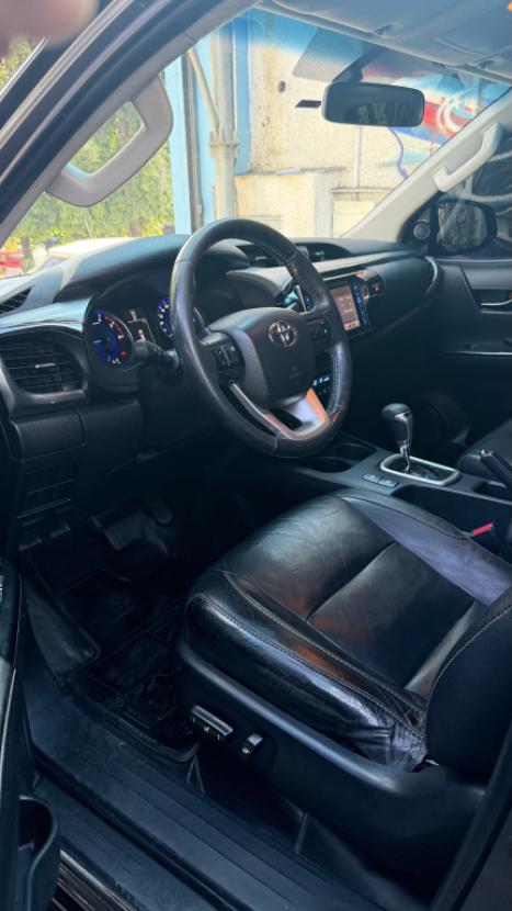 TOYOTA Hilux Caminhonete 2.8 16V 4P SR 4X4 DIESEL CABINE DUPLA AUTOM�TICO, Foto 5