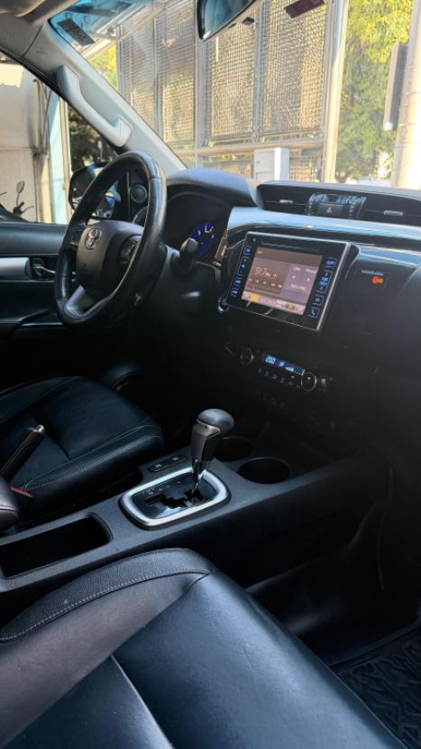 TOYOTA Hilux Caminhonete 2.8 16V 4P SR 4X4 DIESEL CABINE DUPLA AUTOM�TICO, Foto 6