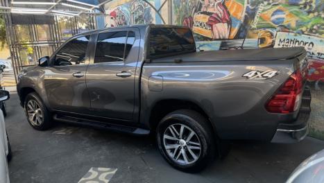 TOYOTA Hilux Caminhonete 2.8 16V 4P SR 4X4 DIESEL CABINE DUPLA AUTOM�TICO, Foto 14