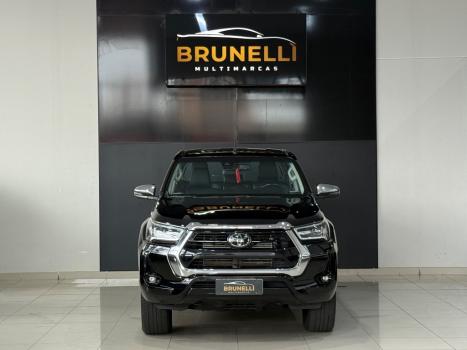 TOYOTA Hilux Caminhonete 2.8 16V SRX 4X4 TURBO DIESEL CABINE DUPLA AUTOM�TICO, Foto 2