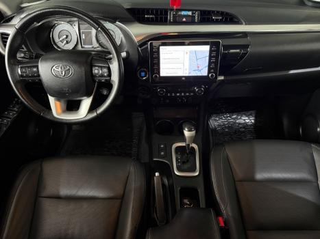 TOYOTA Hilux Caminhonete 2.8 16V SRX 4X4 TURBO DIESEL CABINE DUPLA AUTOM�TICO, Foto 5