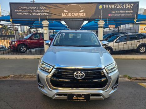 TOYOTA Hilux Caminhonete 2.8 16V SRX 4X4 TURBO DIESEL CABINE DUPLA AUTOM�TICO, Foto 2