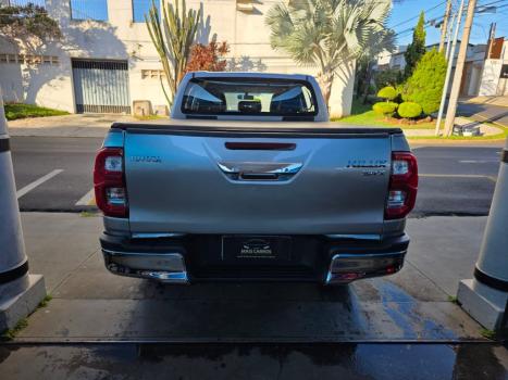 TOYOTA Hilux Caminhonete 2.8 16V SRX 4X4 TURBO DIESEL CABINE DUPLA AUTOM�TICO, Foto 5