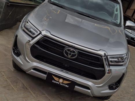 TOYOTA Hilux Caminhonete 2.8 16V SRX 4X4 DIESEL CABINE DUPLA AUTOMÁTICO, Foto 4