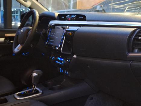 TOYOTA Hilux Caminhonete 2.8 16V SRX 4X4 DIESEL CABINE DUPLA AUTOMÁTICO, Foto 10