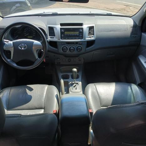 TOYOTA Hilux Caminhonete 2.7 16V 4P SR FLEX CABINE DUPLA AUTOMÁTICO, Foto 6
