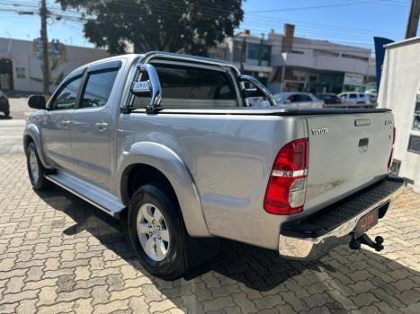 TOYOTA Hilux Caminhonete 2.7 16V 4P SR FLEX AUTOMÁTICO, Foto 4