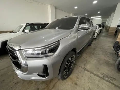 TOYOTA Hilux Caminhonete 2.8 16V SRX 4X4 DIESEL CABINE DUPLA AUTOMÁTICO, Foto 2