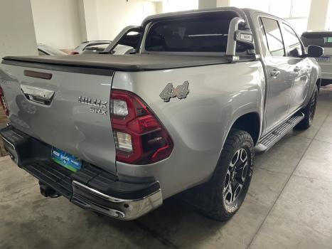 TOYOTA Hilux Caminhonete 2.8 16V SRX 4X4 DIESEL CABINE DUPLA AUTOMÁTICO, Foto 8