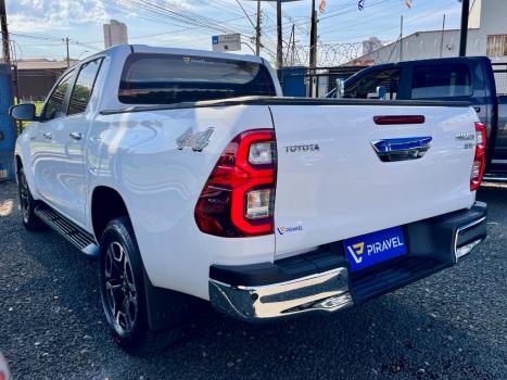 TOYOTA Hilux Caminhonete 2.8 16V SRV 4X4 DIESEL CABINE DUPLA AUTOMÁTICO, Foto 3
