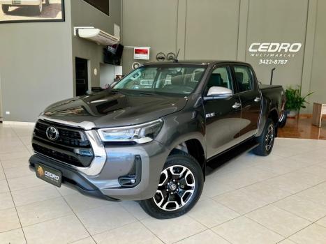 TOYOTA Hilux Caminhonete 2.8 16V SRX 4X4 TURBO DIESEL CABINE DUPLA AUTOMÁTICO, Foto 1