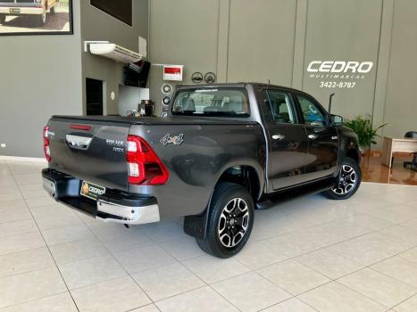 TOYOTA Hilux Caminhonete 2.8 16V SRX 4X4 TURBO DIESEL CABINE DUPLA AUTOMÁTICO, Foto 7