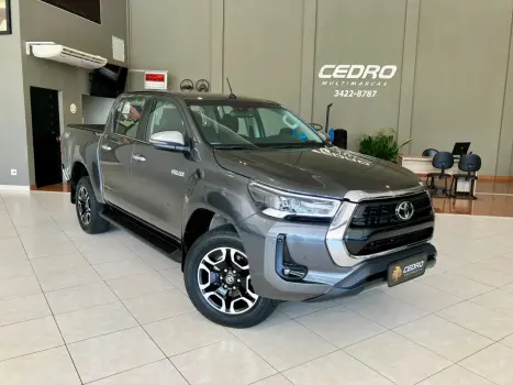 TOYOTA Hilux Caminhonete 2.8 16V SRX 4X4 TURBO DIESEL CABINE DUPLA AUTOMÁTICO, Foto 9
