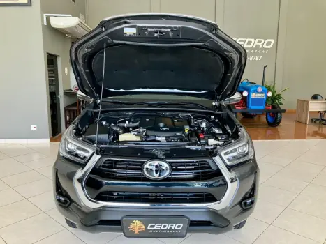 TOYOTA Hilux Caminhonete 2.8 16V SRX 4X4 TURBO DIESEL CABINE DUPLA AUTOMÁTICO, Foto 33