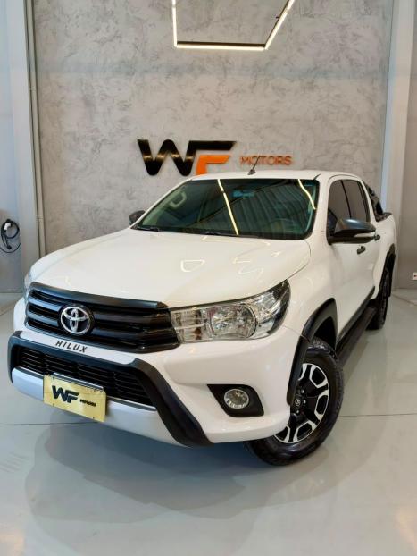 TOYOTA Hilux Caminhonete 2.8 4P 4X4 STD TURBO DIESEL CABINE DUPLA, Foto 1