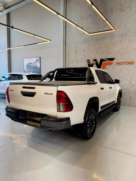 TOYOTA Hilux Caminhonete 2.8 4P 4X4 STD TURBO DIESEL CABINE DUPLA, Foto 6
